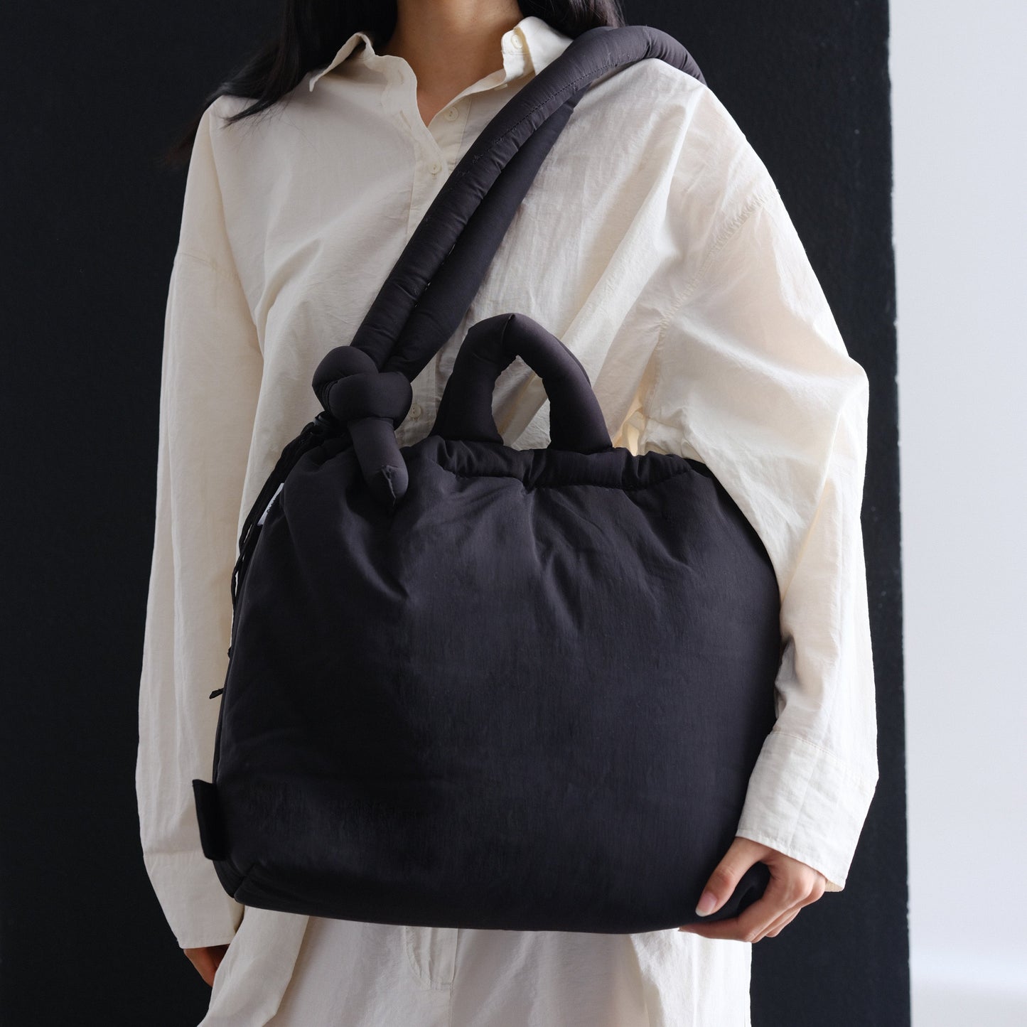 AERA™ Cloud Puffer Tote