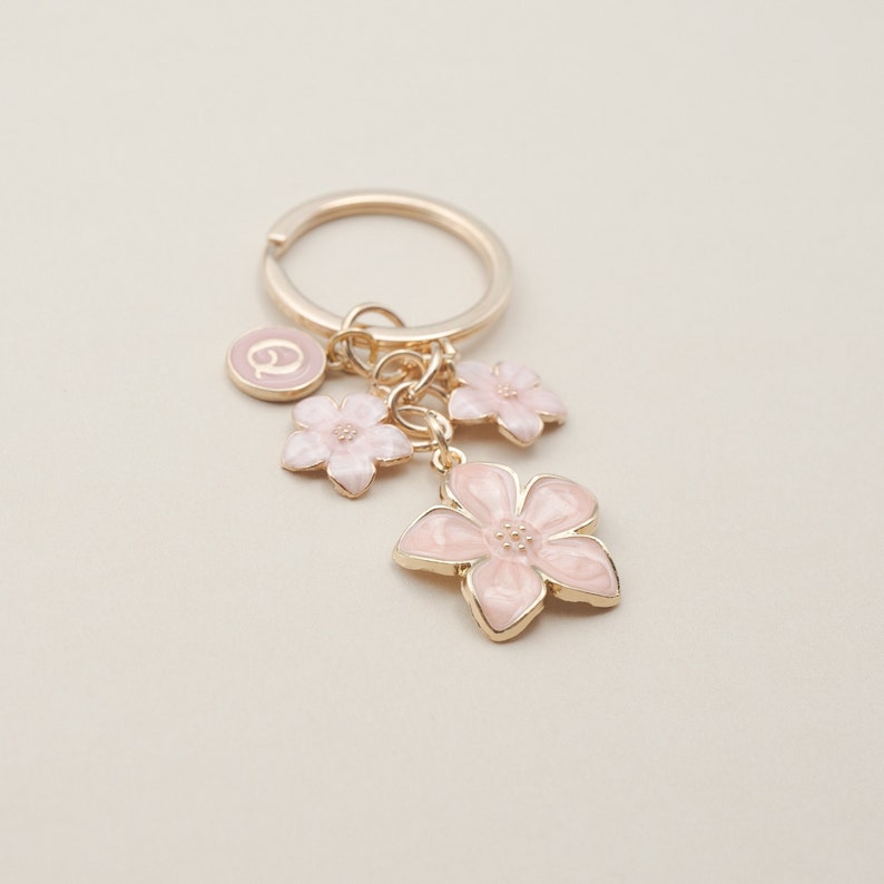 Flower Charms Keychain with Custom Name Initial