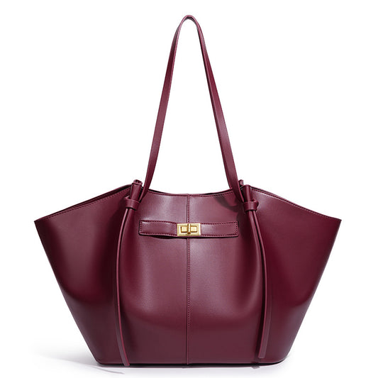 VALMONT™ Carry-All Tote