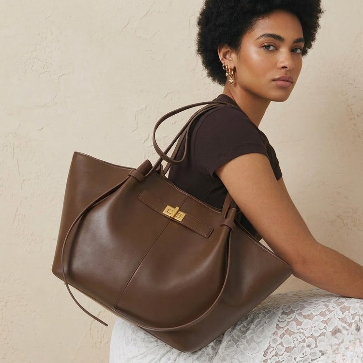 VALMONT™ Carry-All Tote